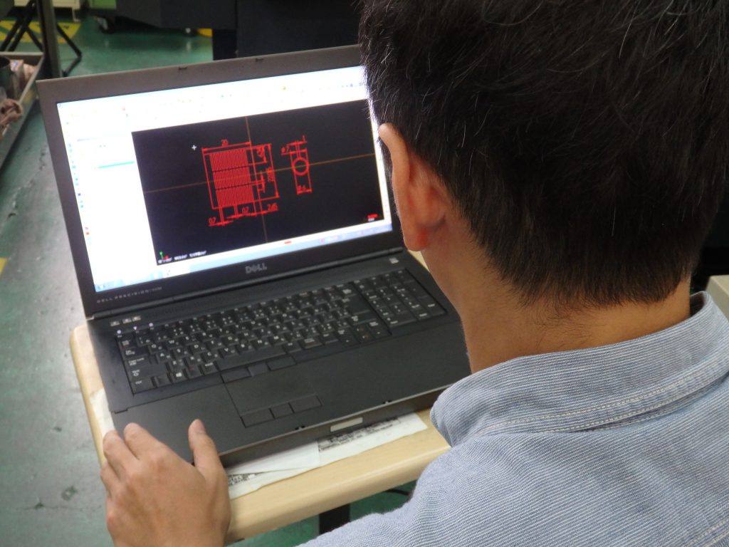 冷間鍛造用金型設計風景